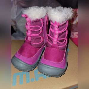 M.A.P Girls Pink and Grey Faux Fur Snow Boots Size 5M